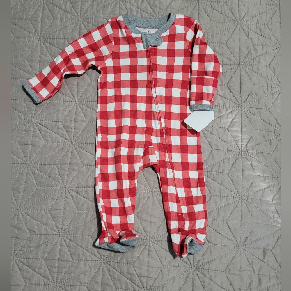 Honest Christmas jammies 0-3 months.